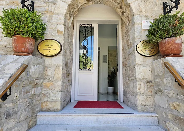 Kugu Urla